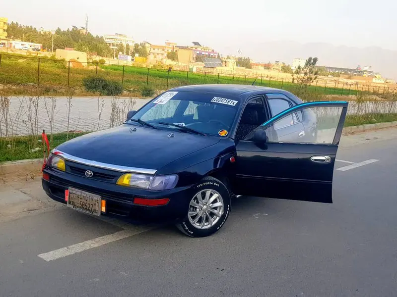 Toyota Corolla 1992 (2)