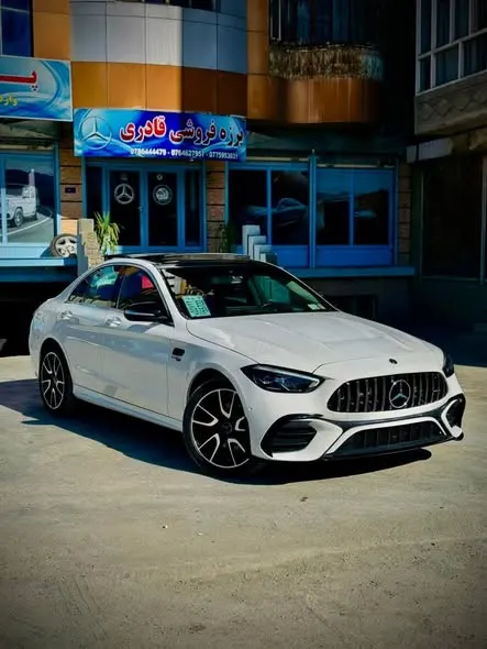 Mercedes-Benz 2015 (2)
