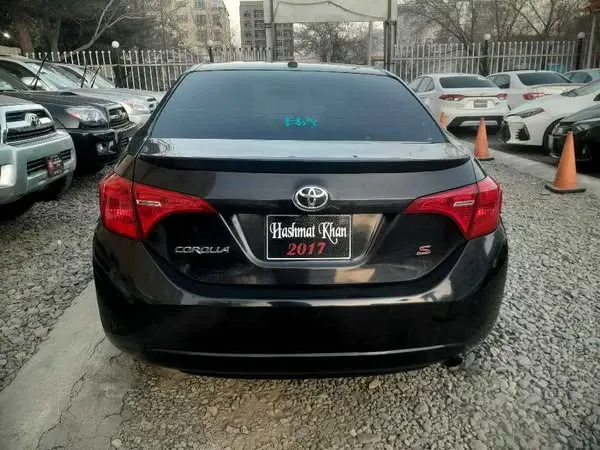 Toyota Corolla 2015 (3)