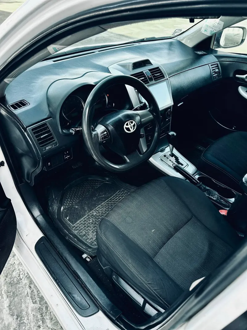 Toyota Corolla 2013 (4)