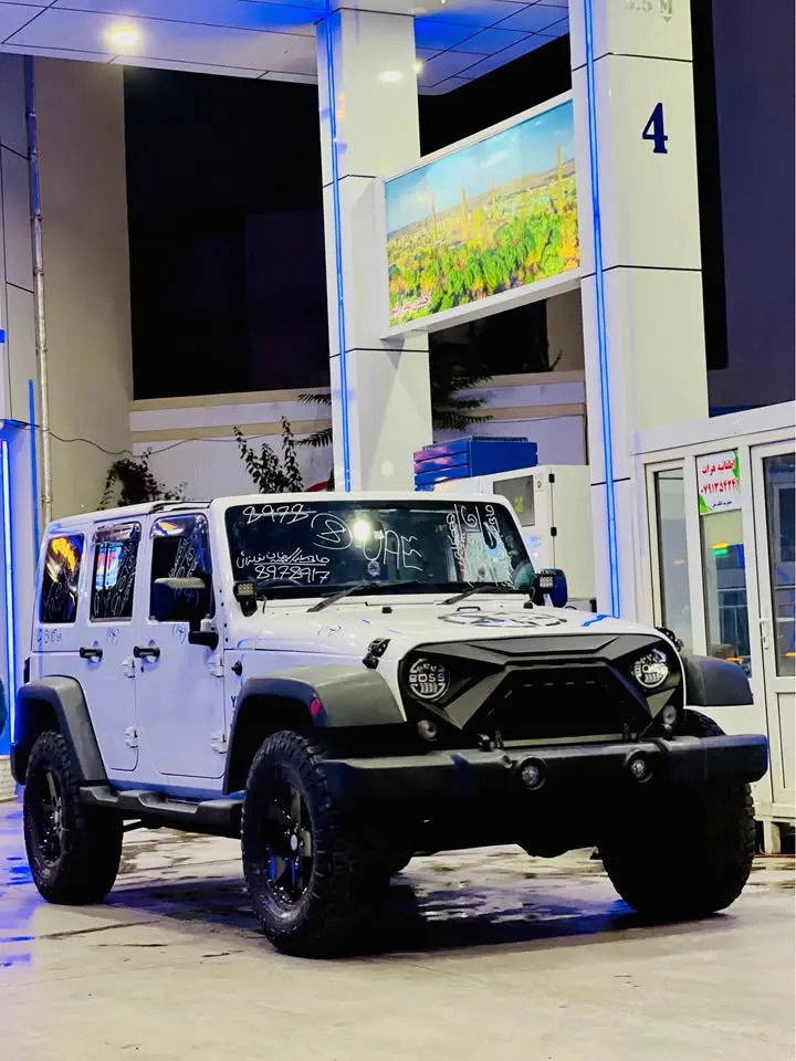Jeep Wrangler 2016 (2)