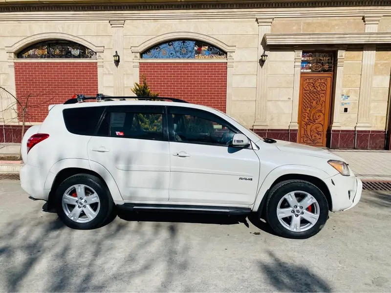 Toyota Rav4 2009 (2)