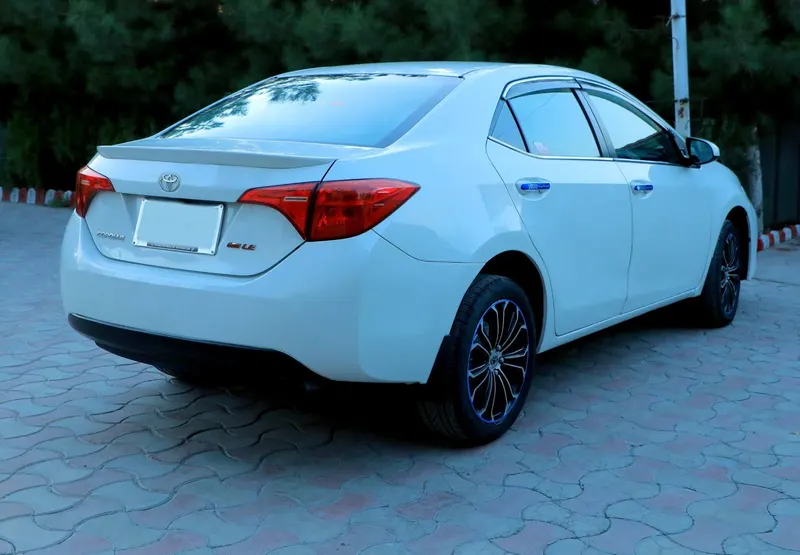 Toyota Corolla 2014 (3)