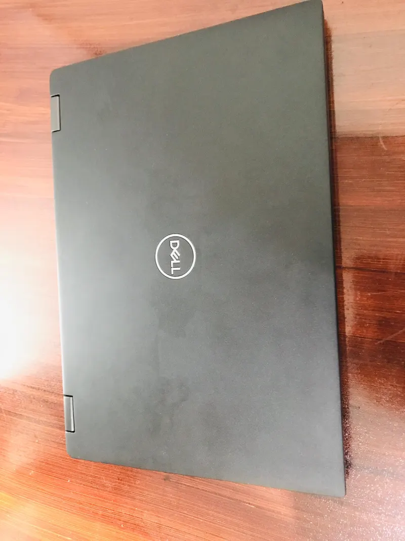 Laptop (1)