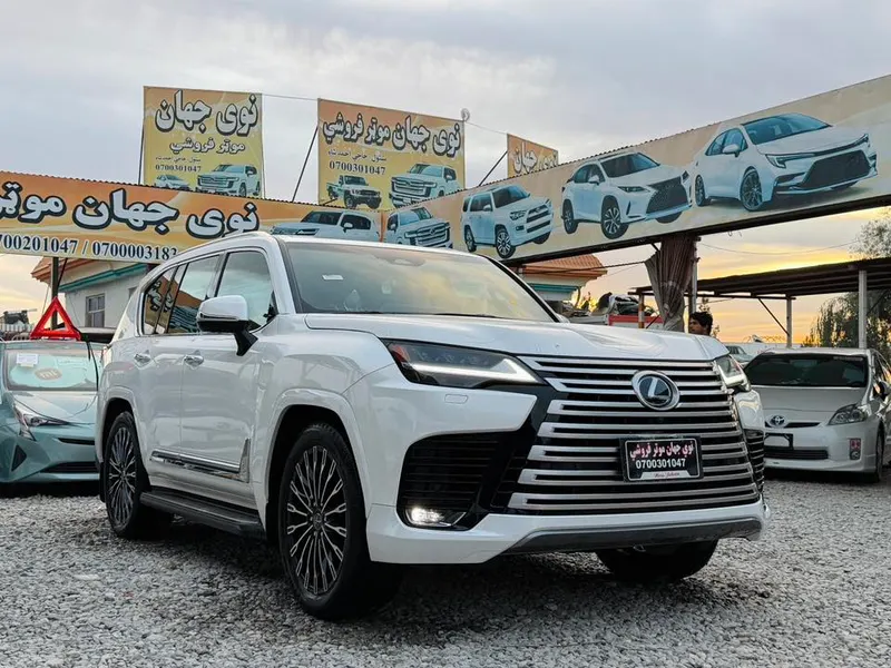 Lexus LX700 2026 (1)
