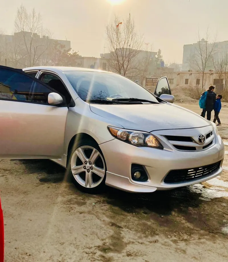Toyota Corolla 2013 (4)