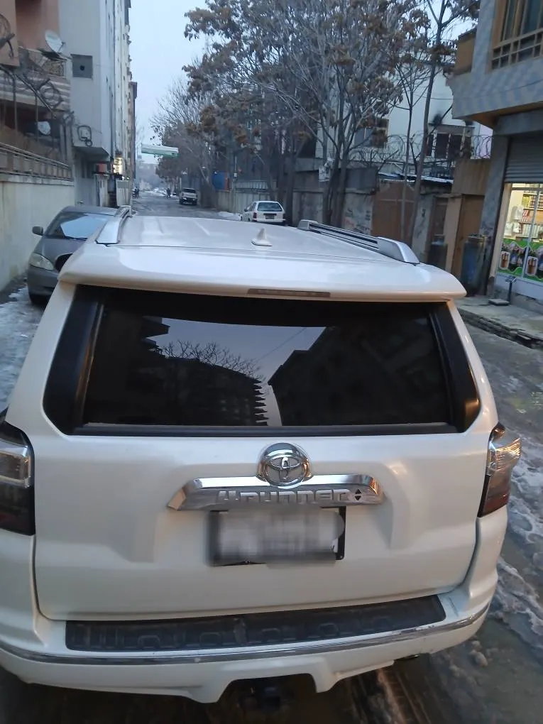 Toyota 4 Runner 2013 (3)