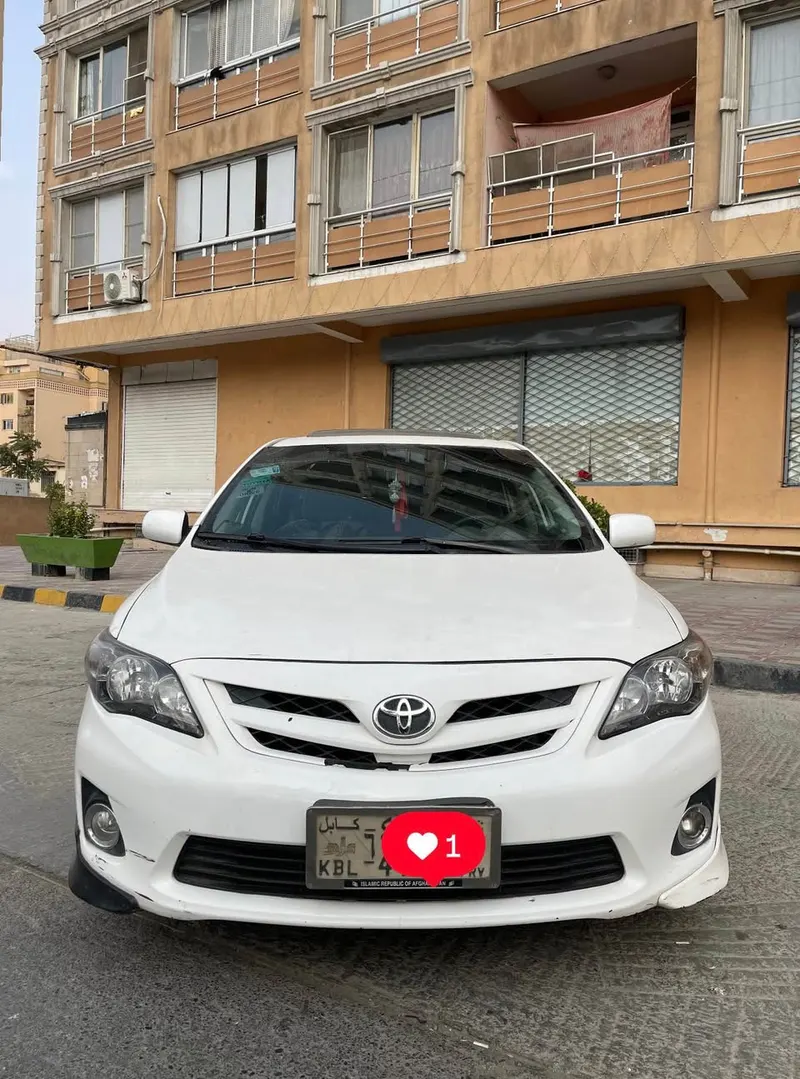 Toyota Corolla 2013 (1)