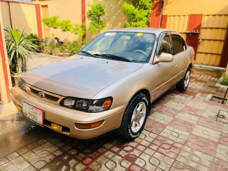 Toyota Corolla (1)