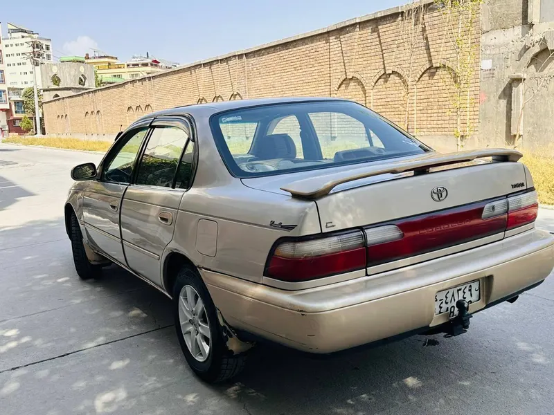 Toyota Corolla 1997 (3)