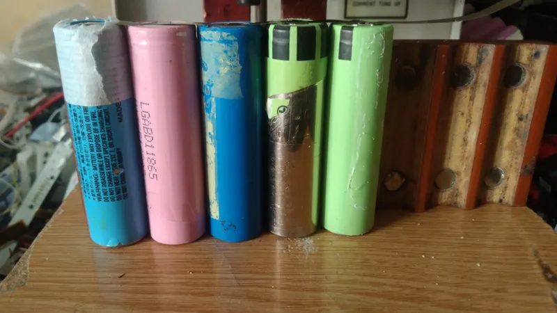 Laptop battery cells (3)