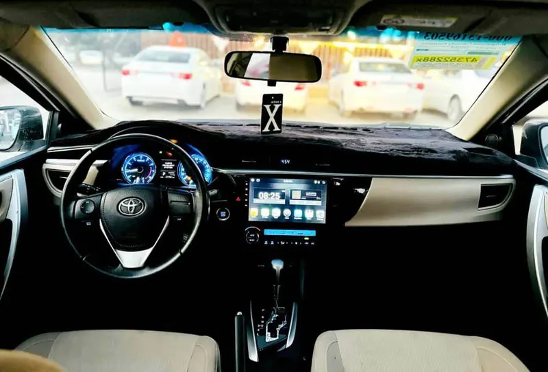 Toyota Corolla 2015 (4)