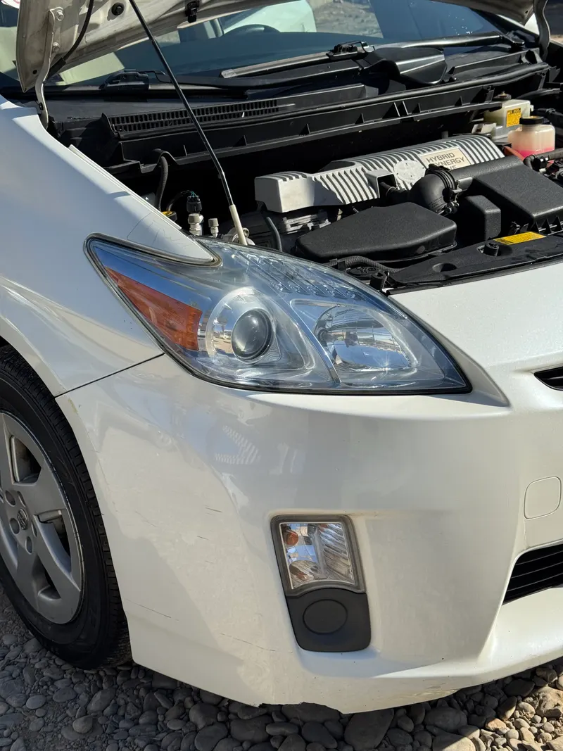 Toyota Prius 2011 (5)