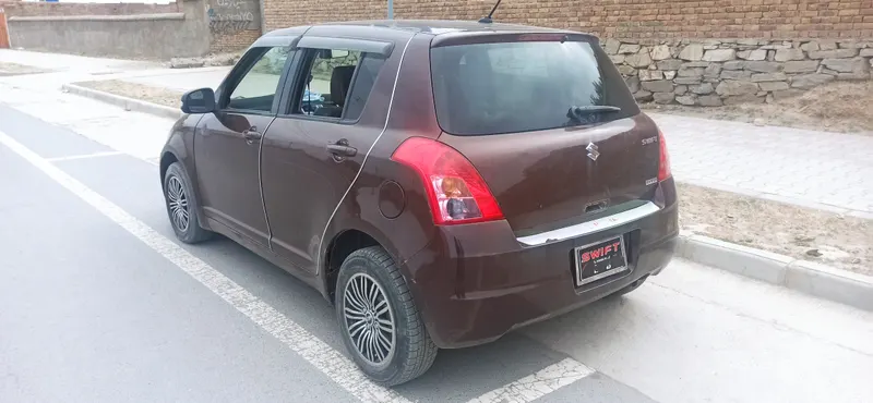 Suzuki Swift 2009 (5)