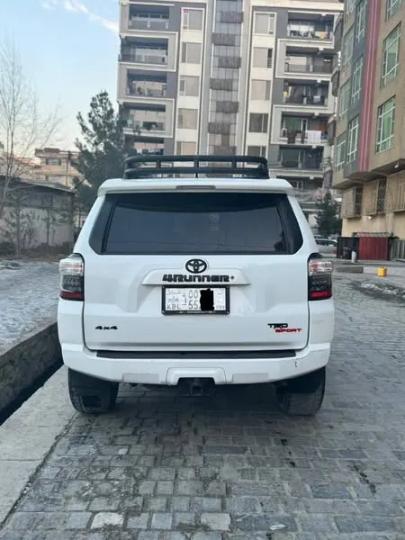 Toyota 4Runner TRD Sport 2019 (3)