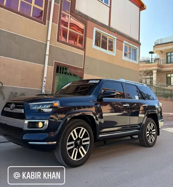 Toyota 4Runner 2016 (1)