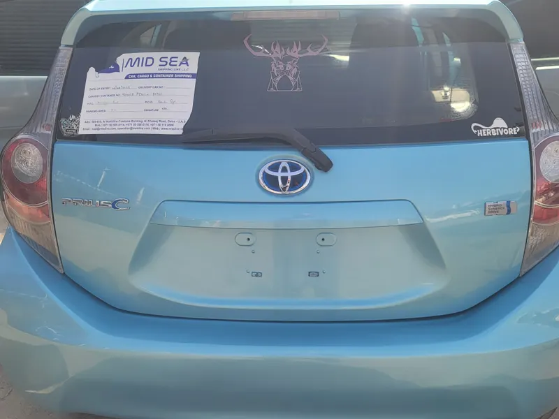 Toyota Aqua 2014 (2)