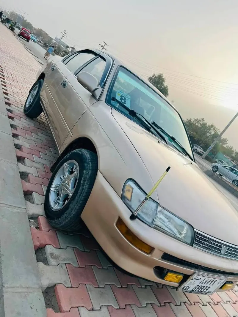 Toyota Corolla 1993 (2)