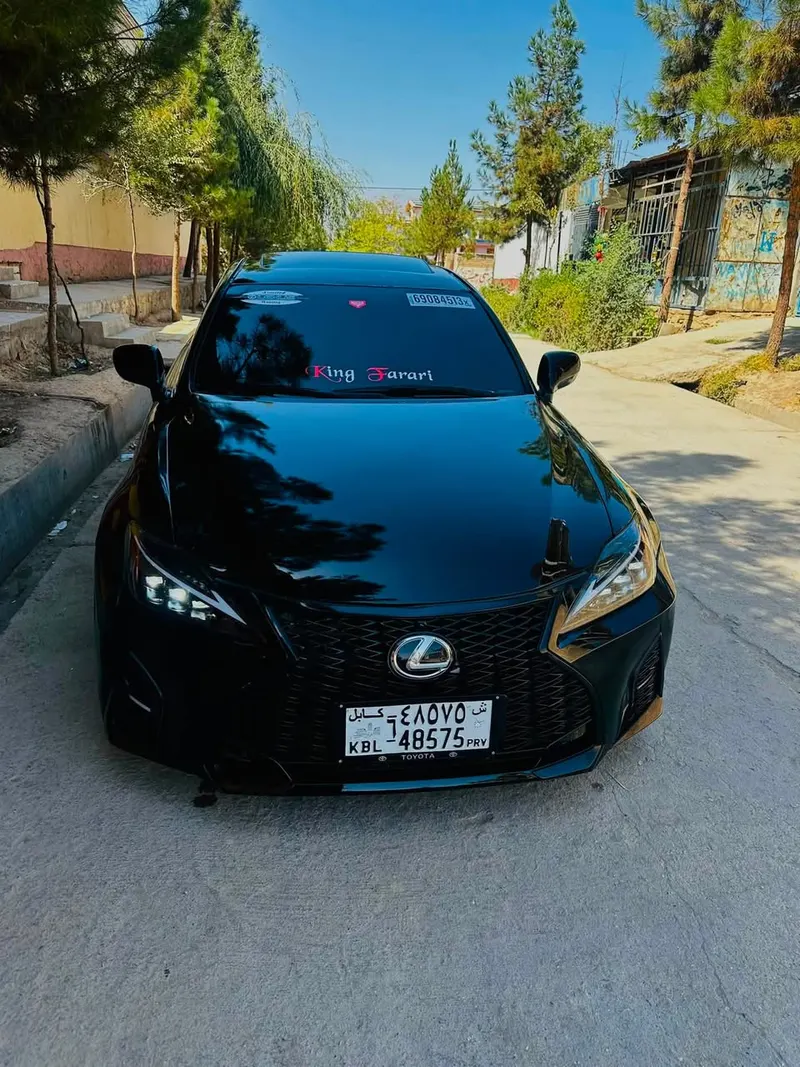 Lexus IS250 2008 (1)