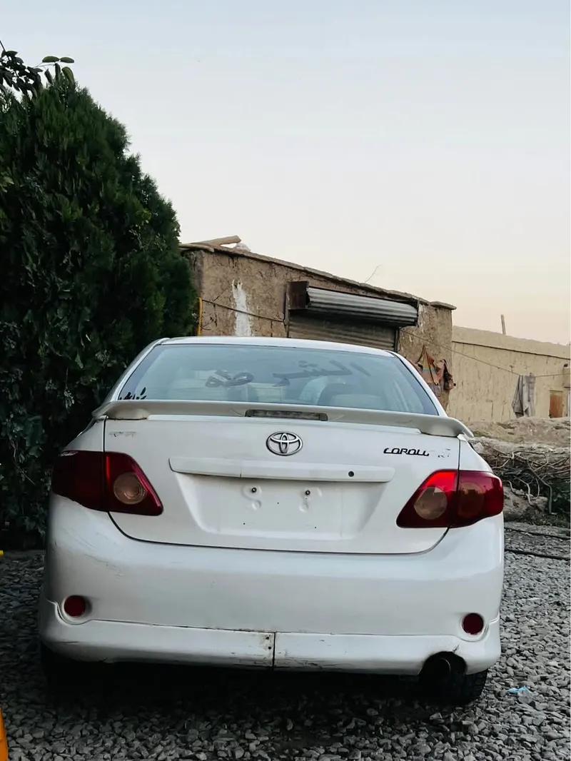 Toyota Corolla 2009 (3)