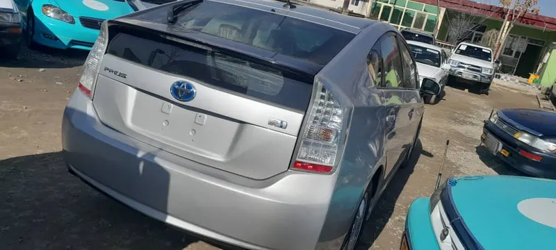 Toyota Prius 2010 (2)