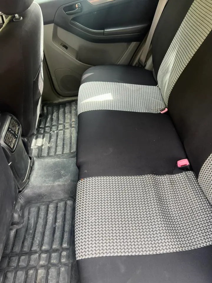 Toyota 4Runner 2006 (4)