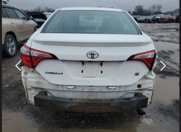 Toyota Corolla S 2016 (3)