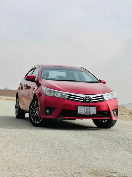 Toyota Corolla S 2015 (1)