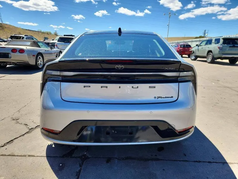 Toyota Prius Prime XSE 2025 (2)