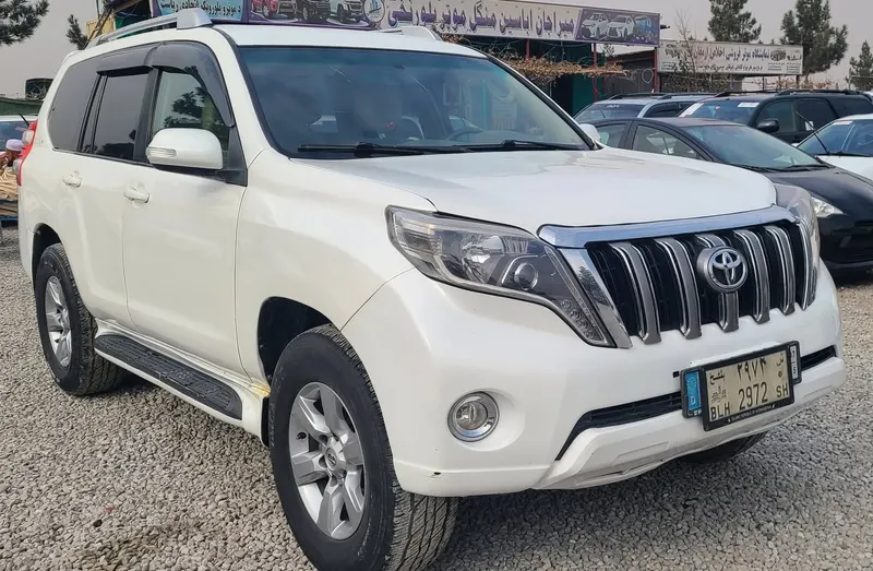 Toyota Land Cruiser 2003 (2)
