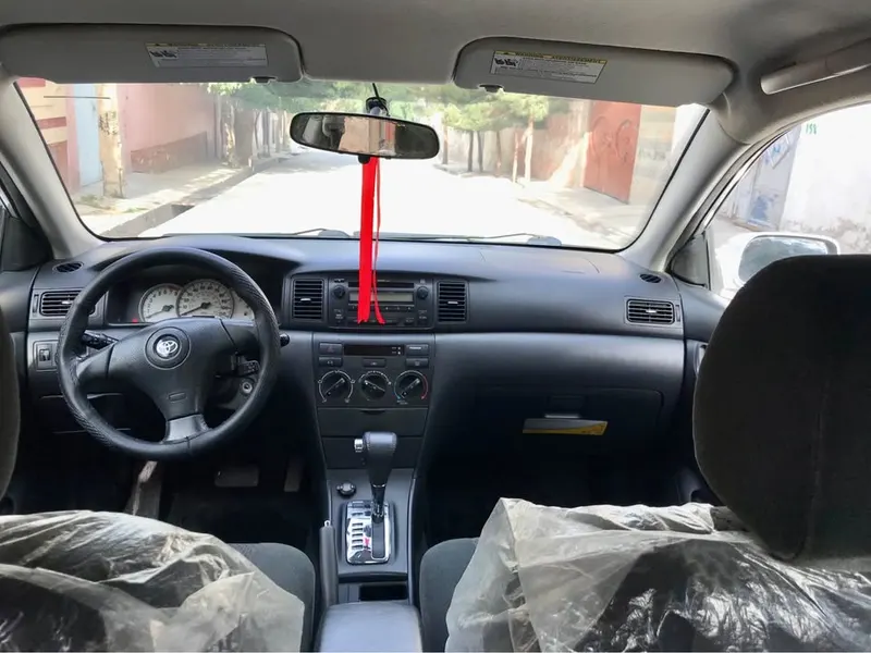 Toyota Corolla 2006 (4)