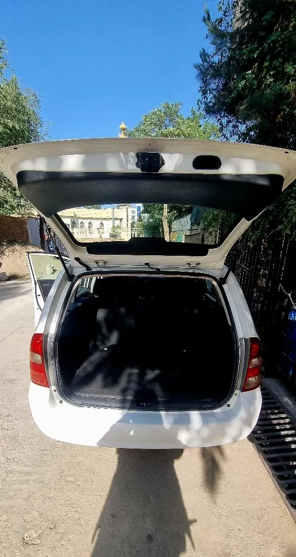 Toyota Fielder 2003 (3)