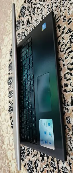Laptop DELL 500 GB (3)