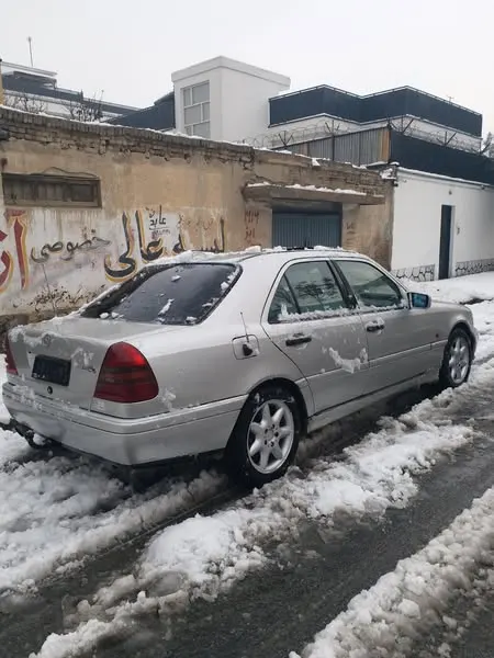 Mercedes-Benz 1995 (3)