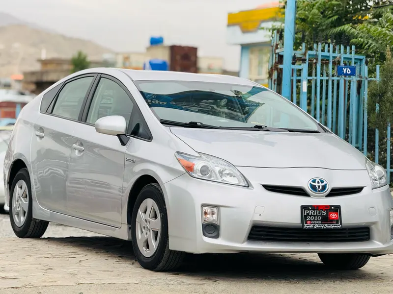 Toyota Prius 2010 (1)