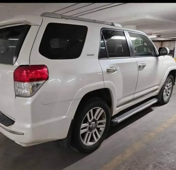 Toyota Fortuner Limited 2013 (2)