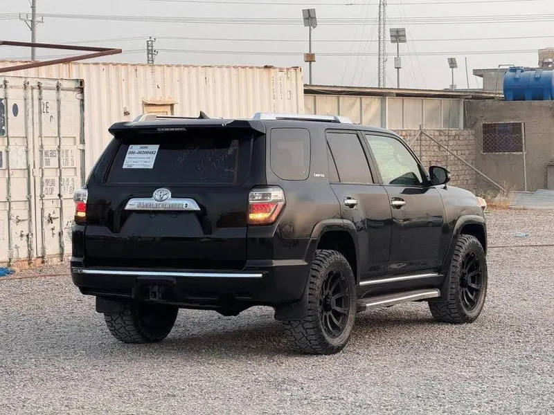 Toyota 4Runner 2010 (2)