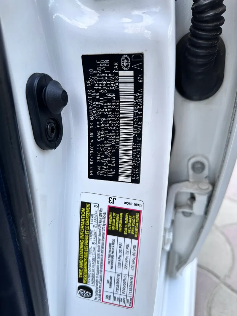Toyota Corolla 2011 (8)