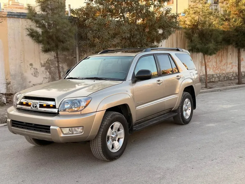 Toyota 4Runner 2005 (1)