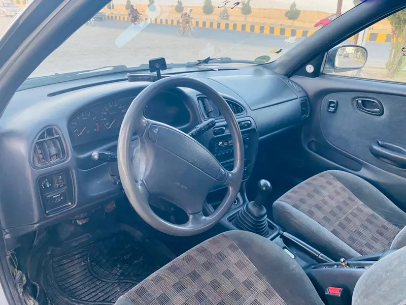 Suzuki Baleno 1997 (5)