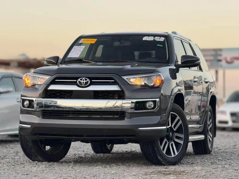 Toyota 4Runner 2016 (1)