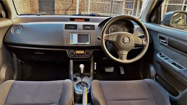 Suzuki Swift 2005 (4)