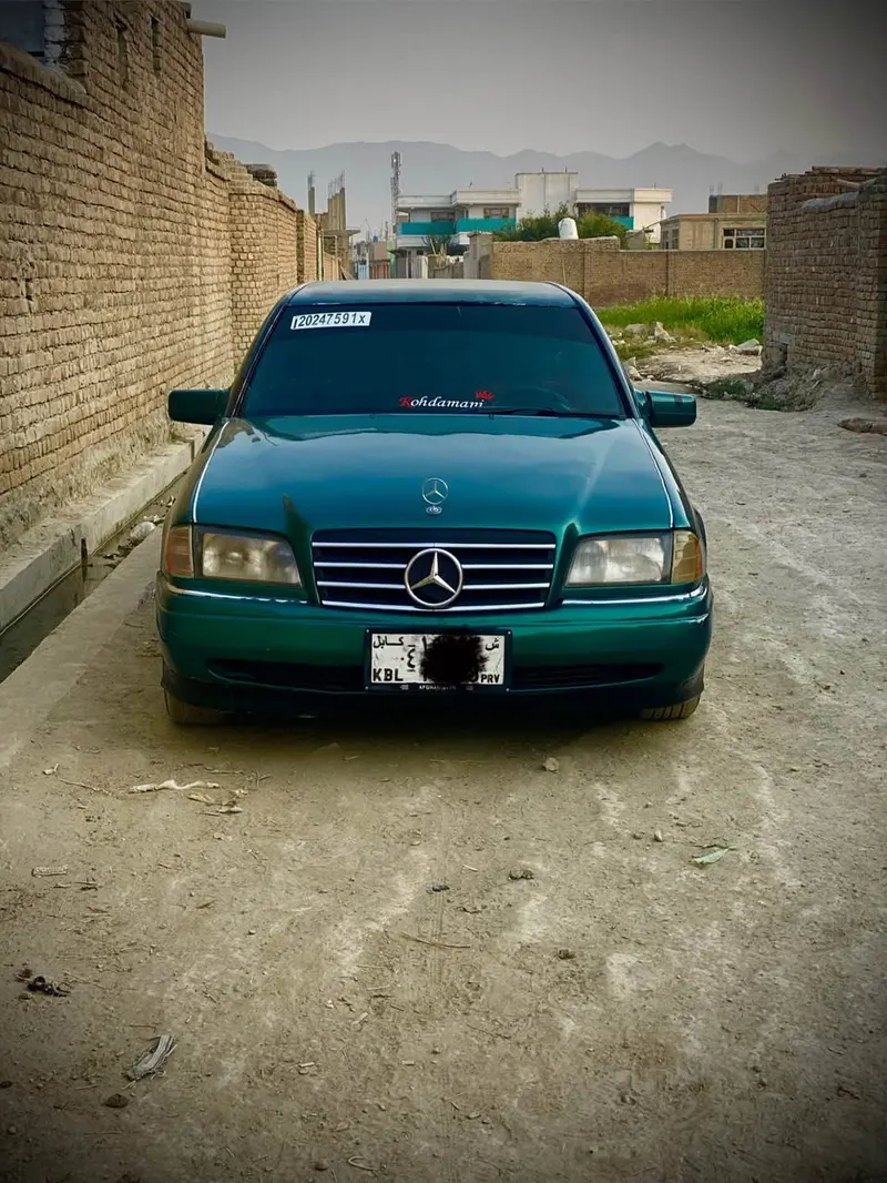 Mercedes-Benz 1995 (1)