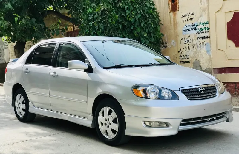 Toyota Corolla 2006 (2)