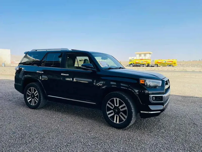 تویوتا 4Runner 2014 (2)