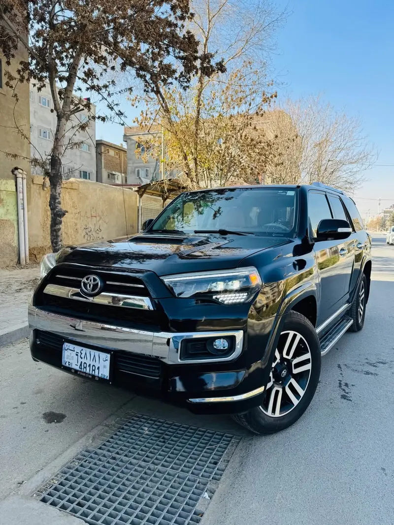 Toyota 4Runner 2012 (2)