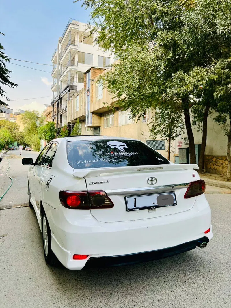 Toyota Corolla 2009 (2)