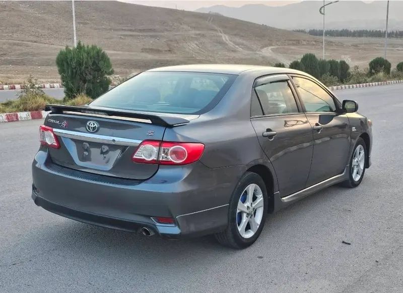 Toyota Corolla 2013 (3)
