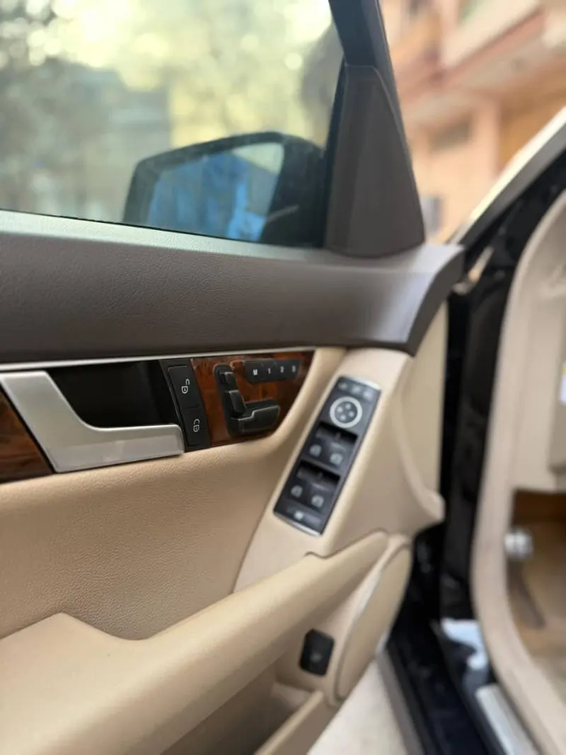 Mercedes-Benz 2013 (4)