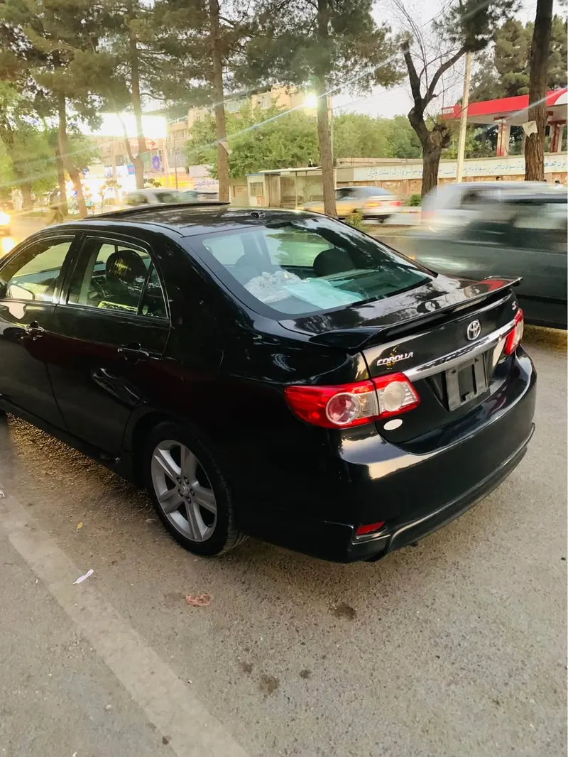 Toyota Corolla 2013 (3)